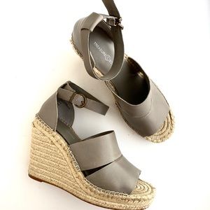 Treasure & Bond gray wedges